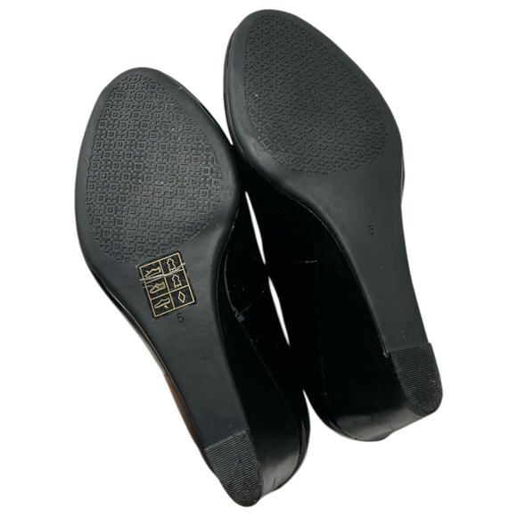 Tory Burch Jade Peep Toe Patent Leather Wedge Heels Pumps Black Sz 6 - Picture 8 of 12